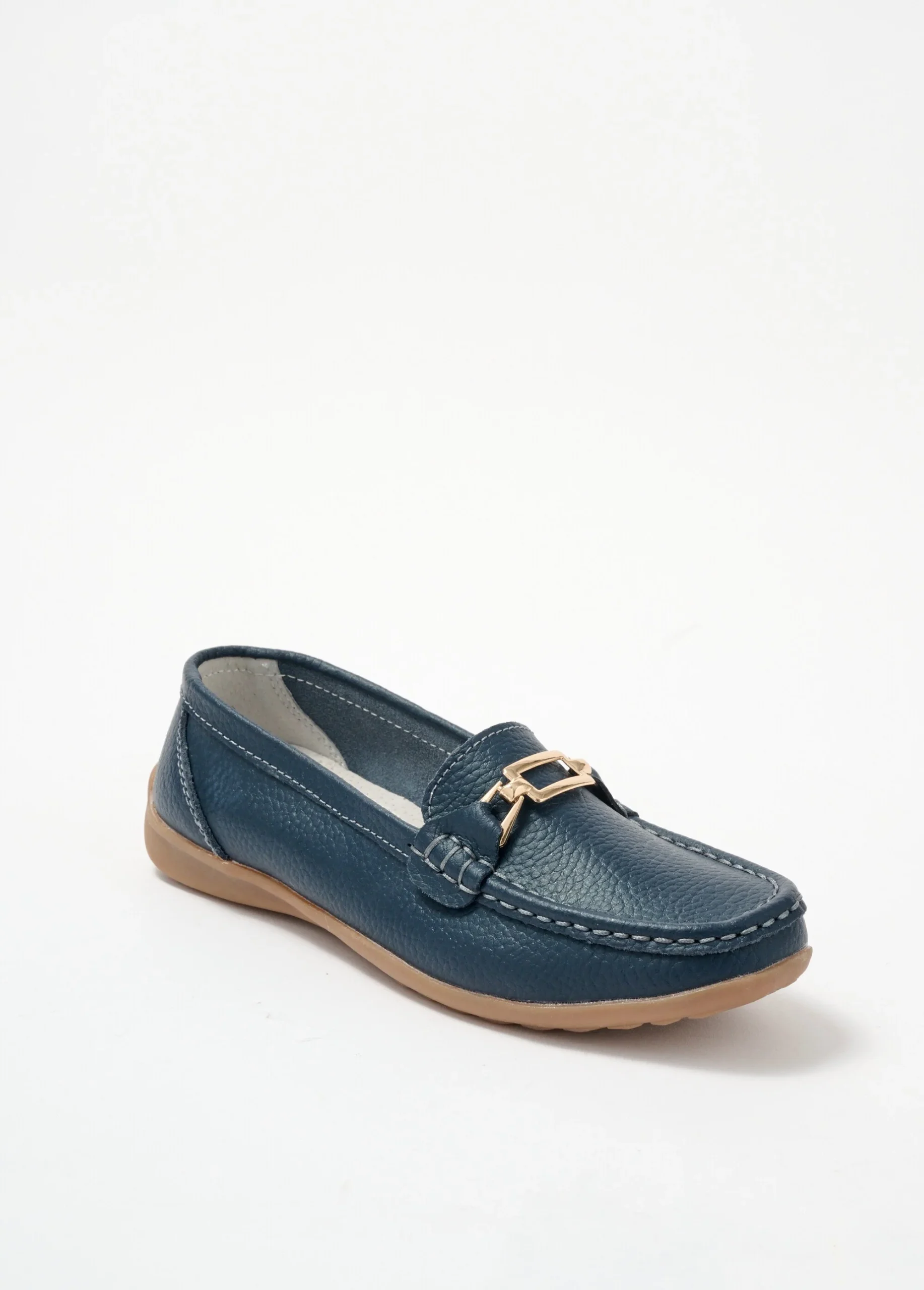 Mocasines con detalle metálico y suela antideslizante E1840